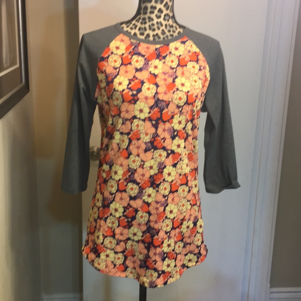 NWT LULAROE RANDY SHIRT - Picture 5 of 8